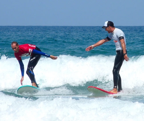 CLASES DE SURF ADULTOS